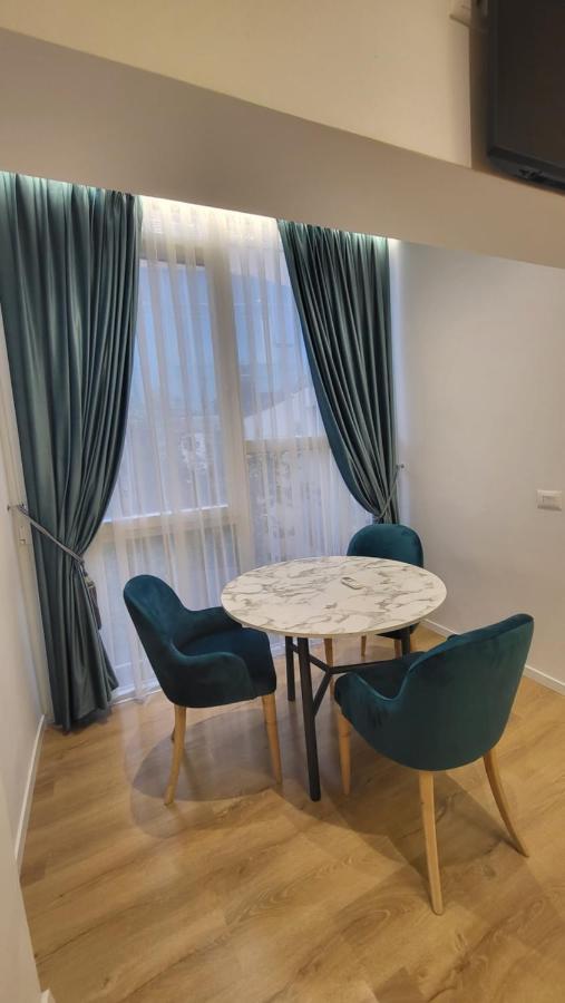 Karanxha'S Room 地拉那 外观 照片